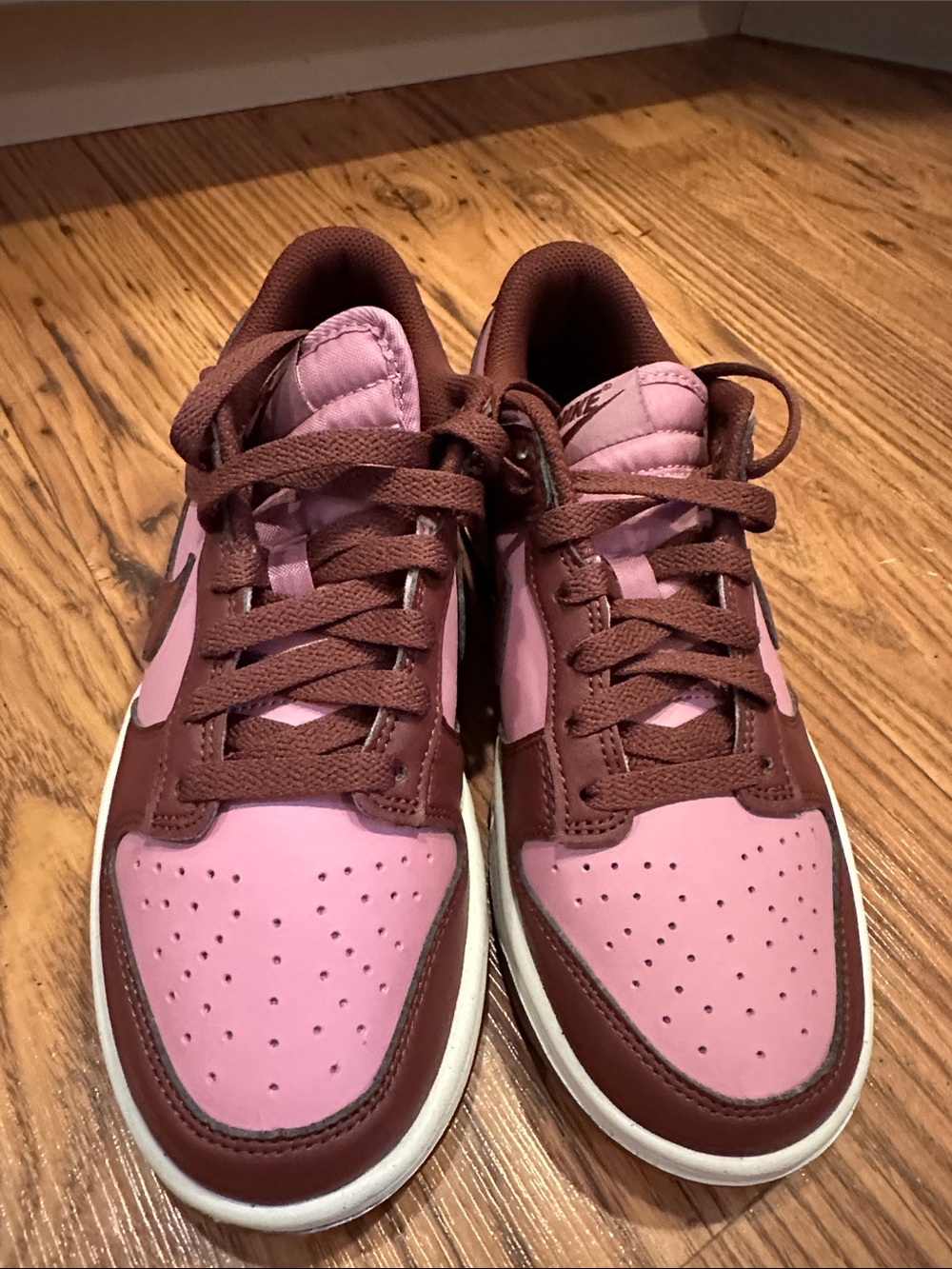 Nike Women's Pink and Brown Low-Top Sneakers - Colorblock Design